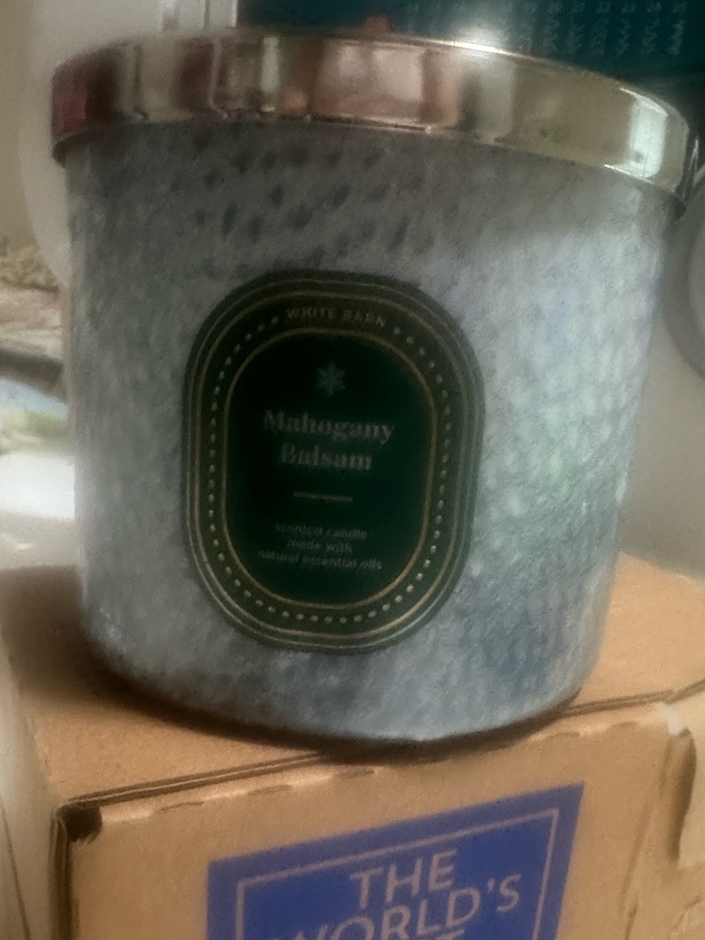 New Bath & Body White Barn Mahogany Balsam 3-Wick Candle - Blue Gray Jar 14.5 oz - Picture 2 of 4